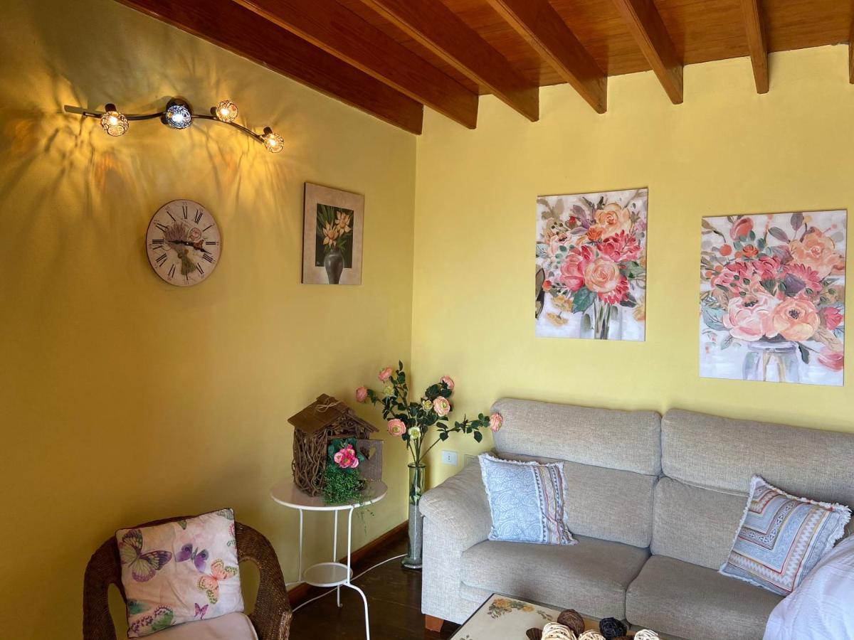 Casas Rurales Tio Antonio Las Rosas  エクステリア 写真